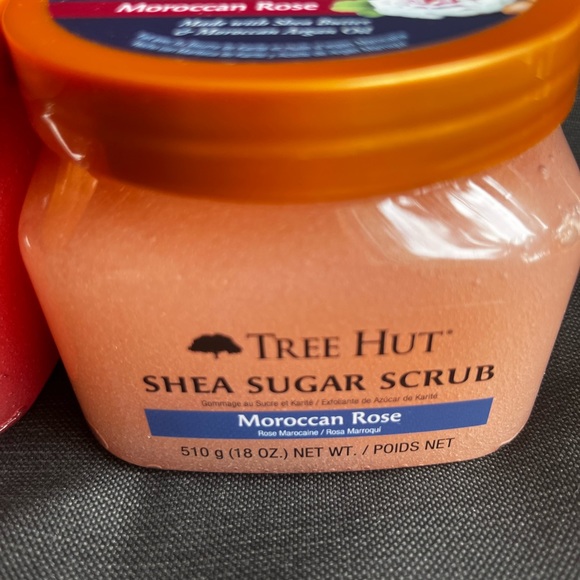 Tree Hut Bundle, for hydrated, youthful-looking skin - Picture 7 of 8